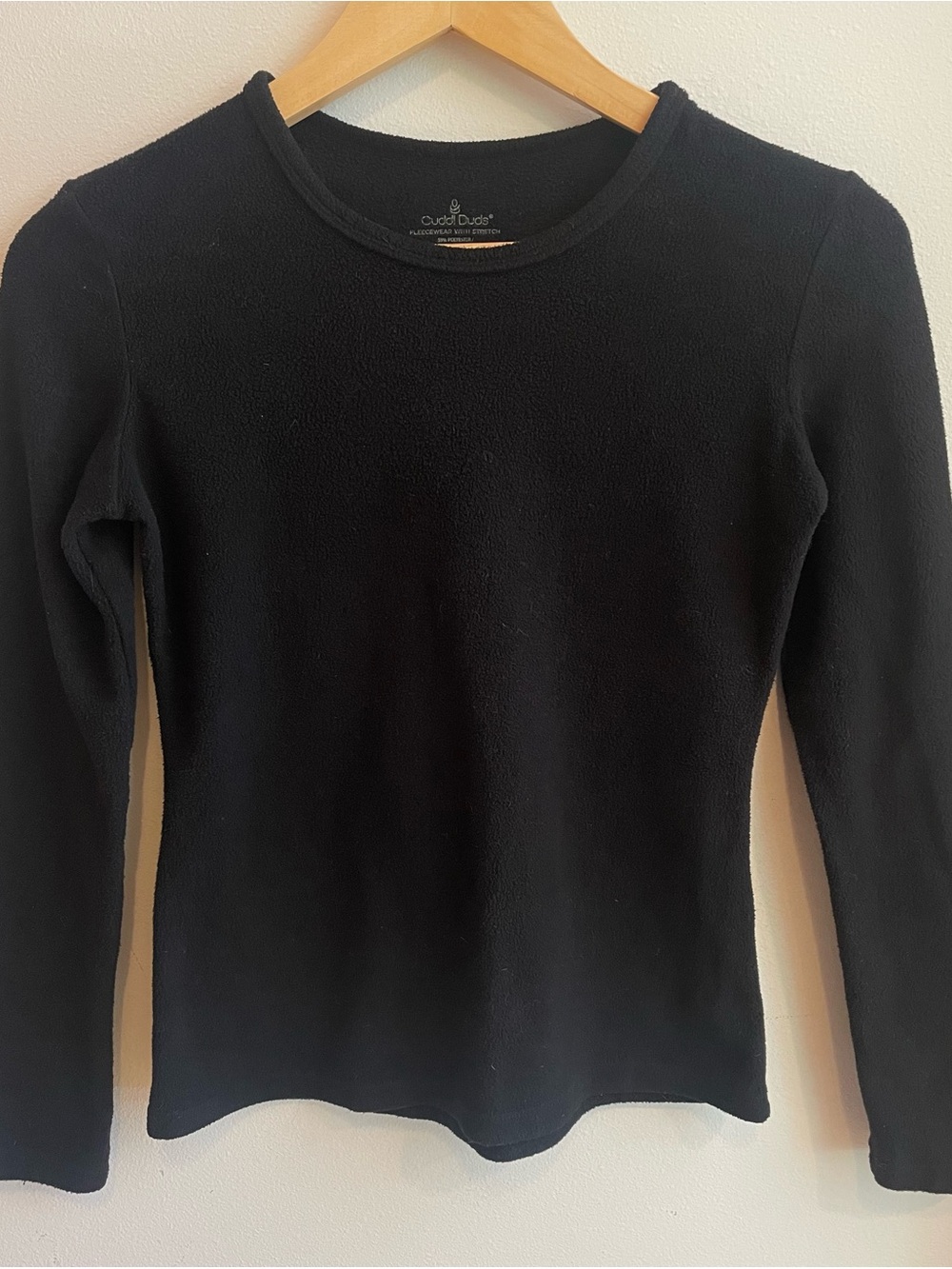 Cuddl Duds Women's Black Crewneck Long Sleeve Sweater